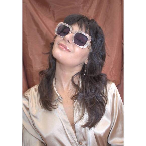 NEW APERÇU EYEWEAR women\'s maría 01 sunglasses in mer main image 5